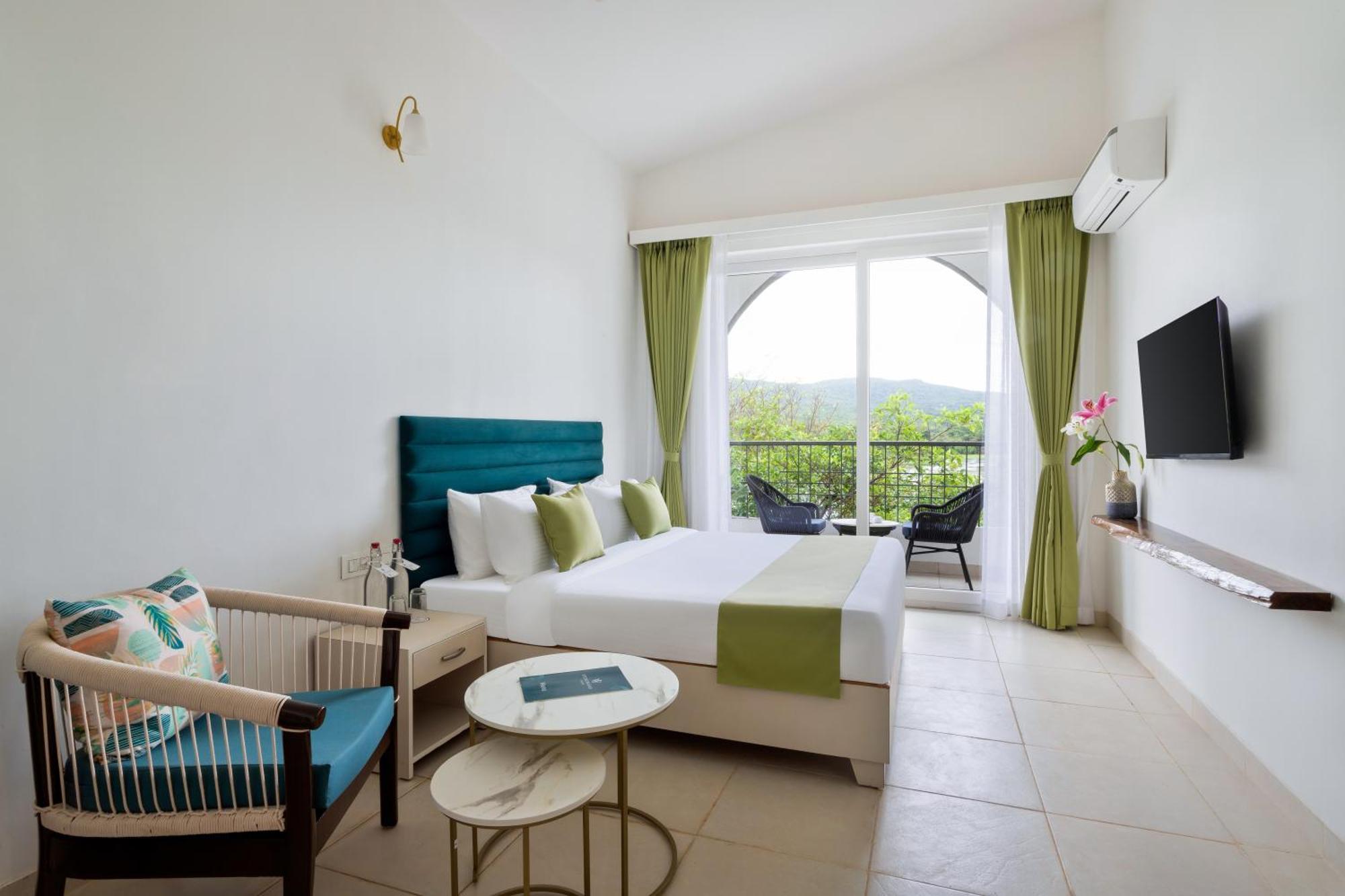 Stone Wood Hotel Amboli Amboli  Luaran gambar