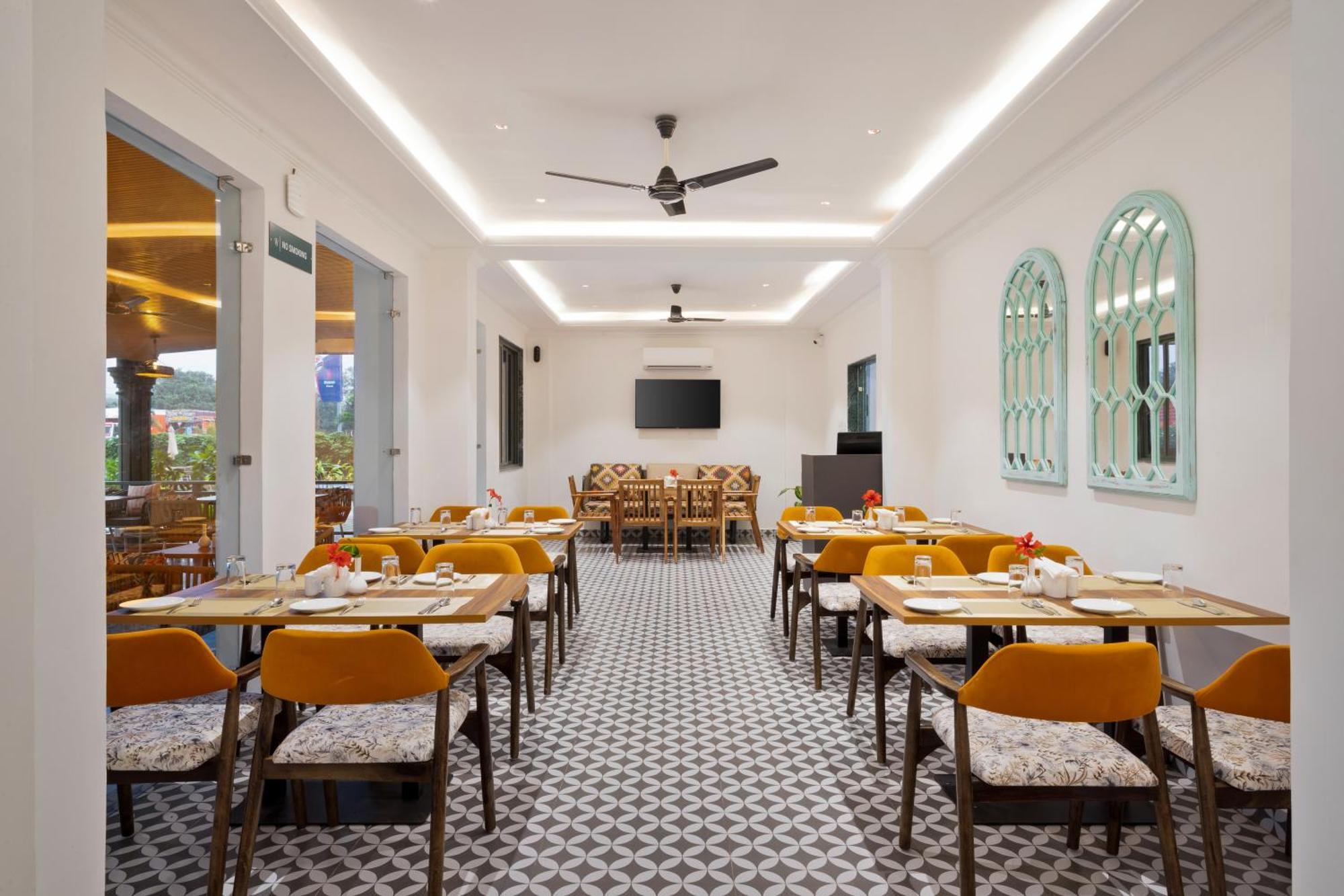 Stone Wood Hotel Amboli Amboli  Luaran gambar