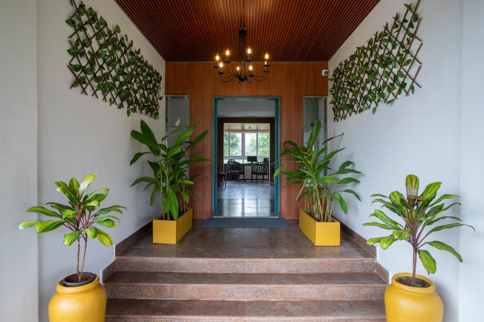 Stone Wood Hotel Amboli Amboli  Luaran gambar