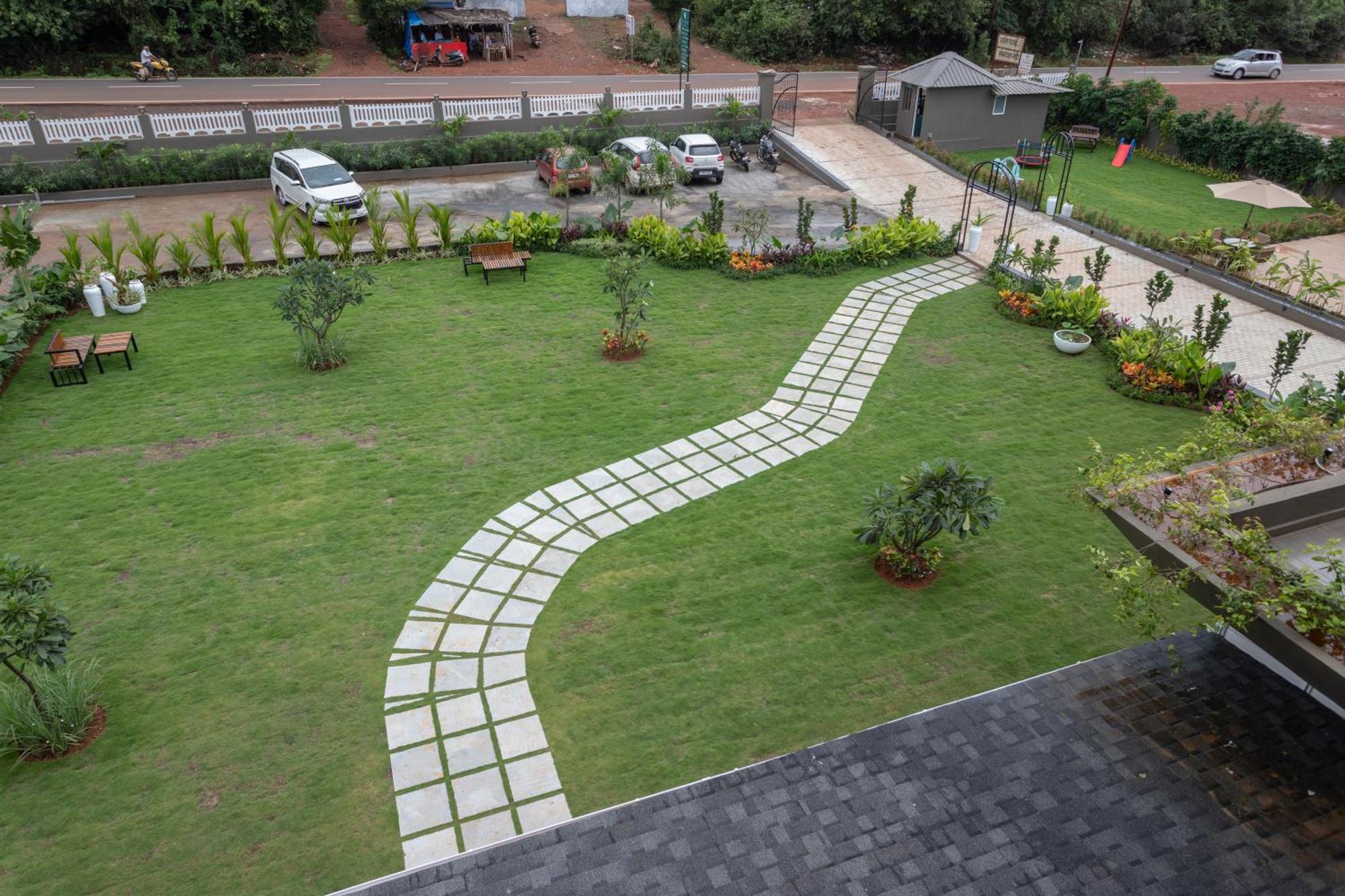 Stone Wood Hotel Amboli Amboli  Luaran gambar