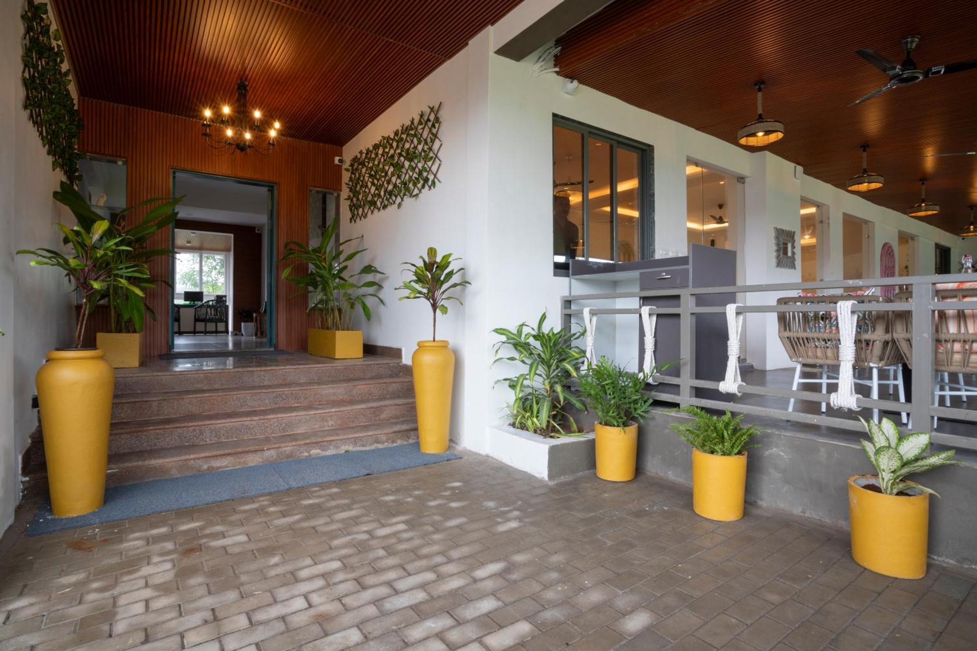 Stone Wood Hotel Amboli Amboli  Luaran gambar